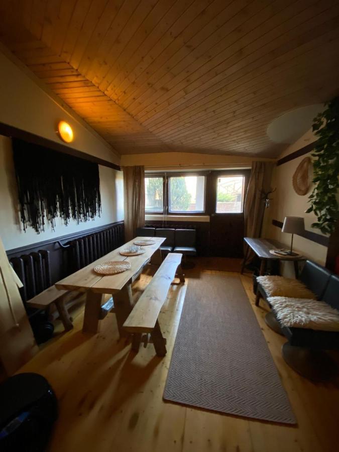 Reiumaa Motell Buitenkant foto